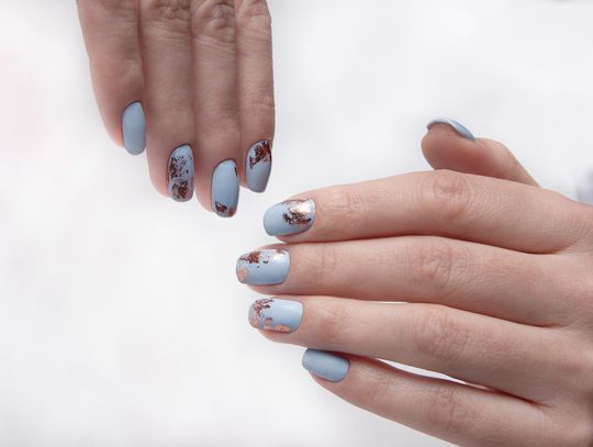 5 powodów, dla których twoja klientka wybierze tytan na paznokcie 