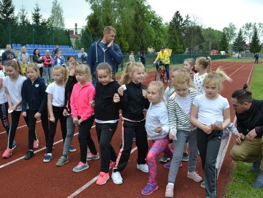 Biegli i maszerowali pod hasłem „żyj zdrowo”