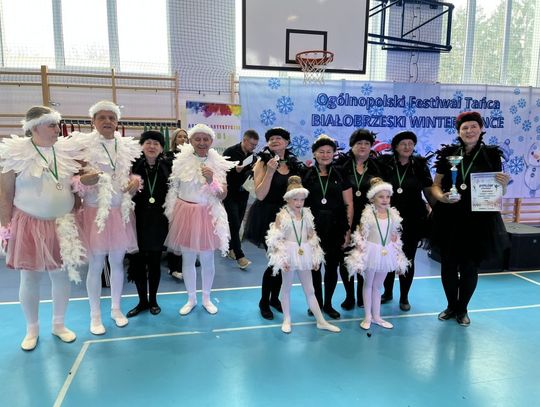 Bursztynki tańcem łączą pokolenia