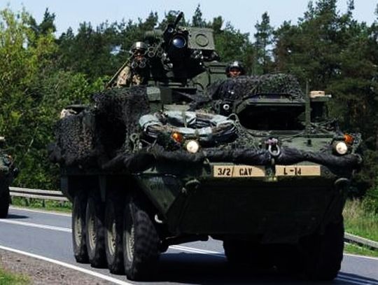 Ciężki sprzęt wojsk NATO na drogach Pomorza. Ruchy kolumn wojskowych (STEADFAST DEFENDER 24 i DRAGON 24)