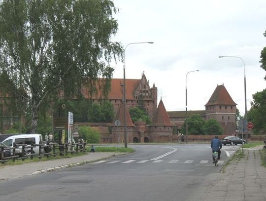 Hotel z widokiem na zamek - na papierze