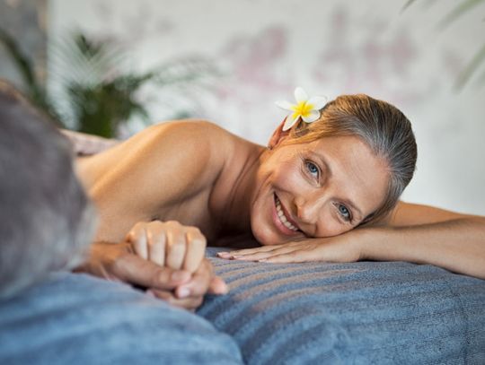 Jak świętować 50-te urodziny? Pomysły na wspaniałe prezenty