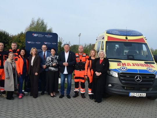 Karetka za 950 tys. zł trafiła do Dzierzgonia. To nie koniec planów w Sztumie