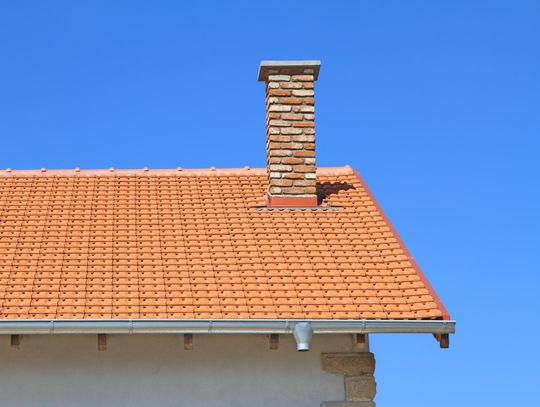 Komin w domu – co warto wiedzieć?