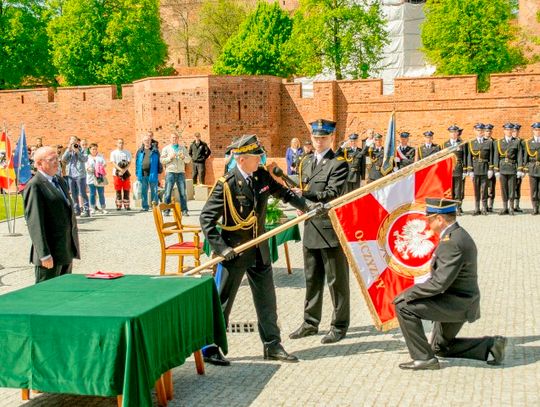 Malborscy strażacy mają nowy sztandar