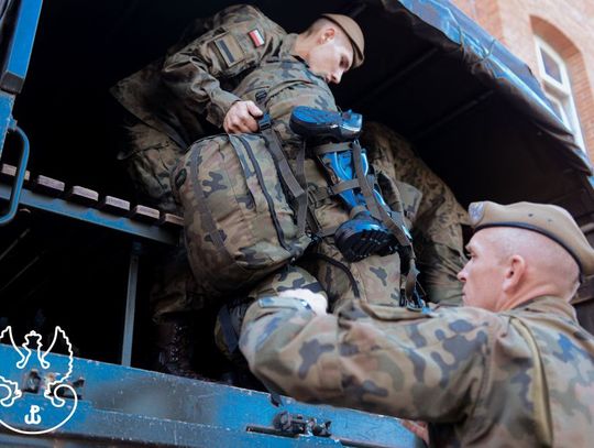 Marsz kondycyjny żołnierzy. Wojsko prosi o wyrozumiałość i nie zbliżanie się do miejsca ćwiczeń Marsz kondycyjny żołnierzy. Wojsko prosi o wyrozumiałość i nie zbliżanie się do miejsca ćwiczeń