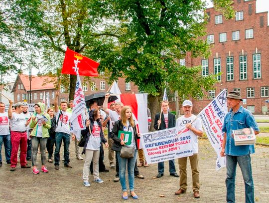 Marsz promujący referendum