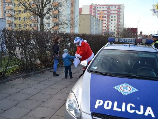 Mikołajki z policjantami