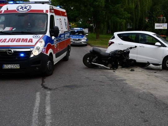 Nad ranem POWAŻNY WYPADEK NA UL. JAGIELLOŃSKIEJ. To nie jedyne weekendowe groźne zdarzenia w powiecie!!