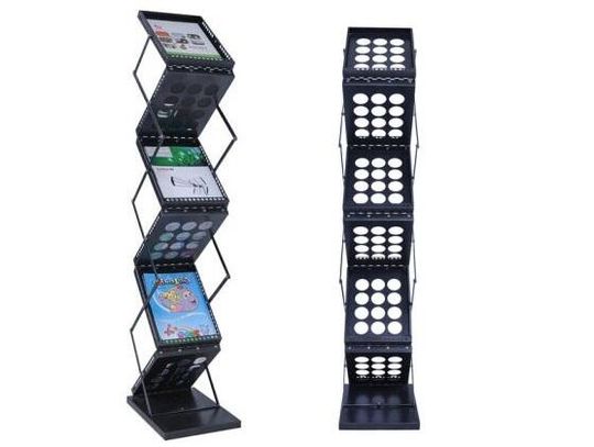 Nie wciskaj ulotek na siłę. Możesz sprawić, że ludzie sami sięgną po broszurę Twojej firmy