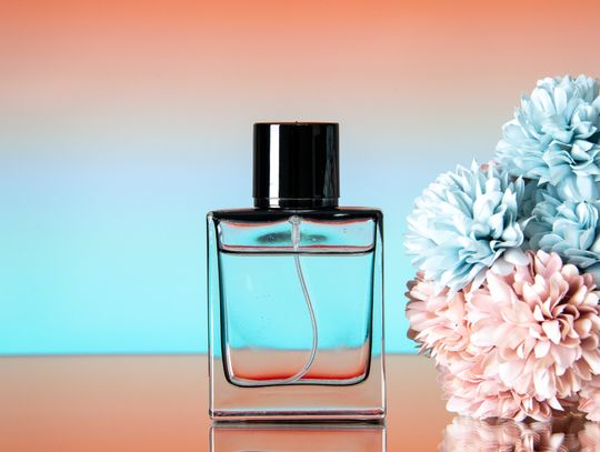 Perfumy damskie Flow Perfumes – czy warto postawić na luksusowe zapachy w przystępnej cenie?