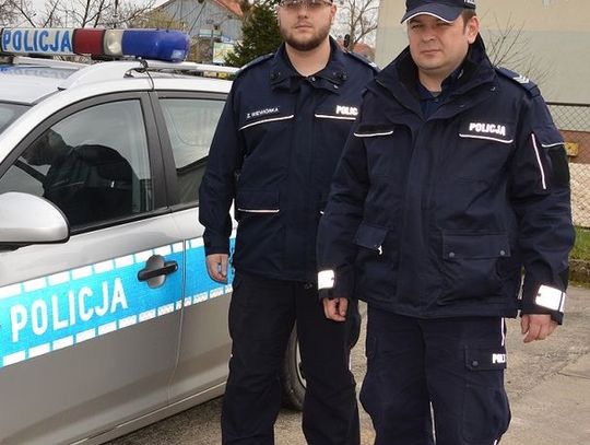 Policjanci uratowali mężczyznę