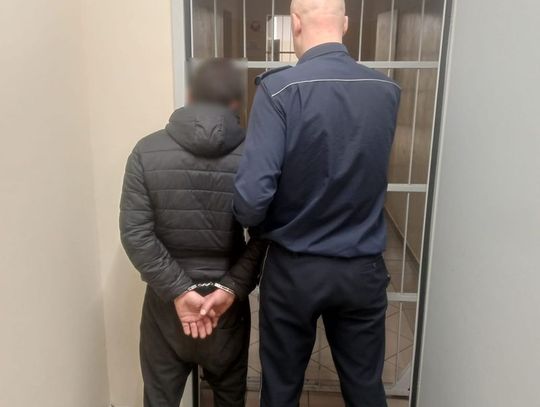 REGION: Podpalił w nocy dwie osoby w kryzysie bezdomności! Gdy wytrzeźwieje, usłyszy zarzuty