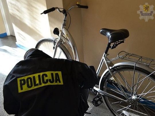 Trzech mężczyzn ukradło damski rower w centrum miasta
