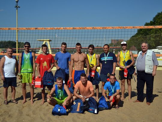 Weterani najlepsi w cyklu na plaży