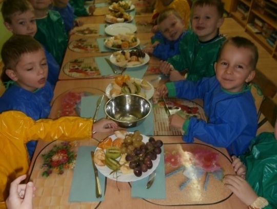 Zajęcia kulinarne w staropolskim przedszkolu
