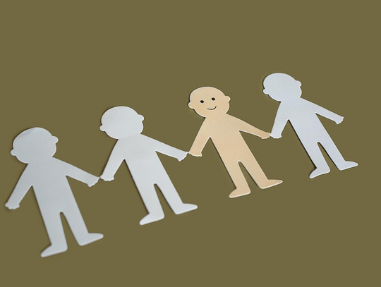 Znane postacie z materiału ekologicznego w sztuce