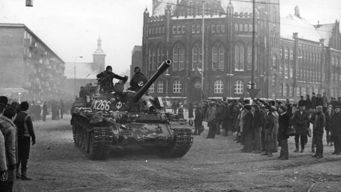 13.12.2023 - Ważny dzień w kalendarzu. Dzień Pamięci Ofiar Stanu Wojennego 13.12.2023 - Ważny dzień w kalendarzu. Dzień Pamięci Ofiar Stanu Wojennego