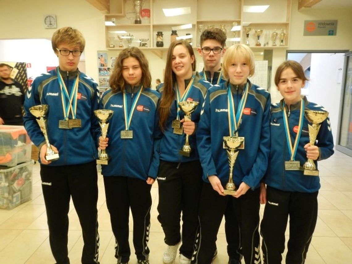 Doskonały start pływaków MAL WOPR Doskonały start pływaków MAL WOPR