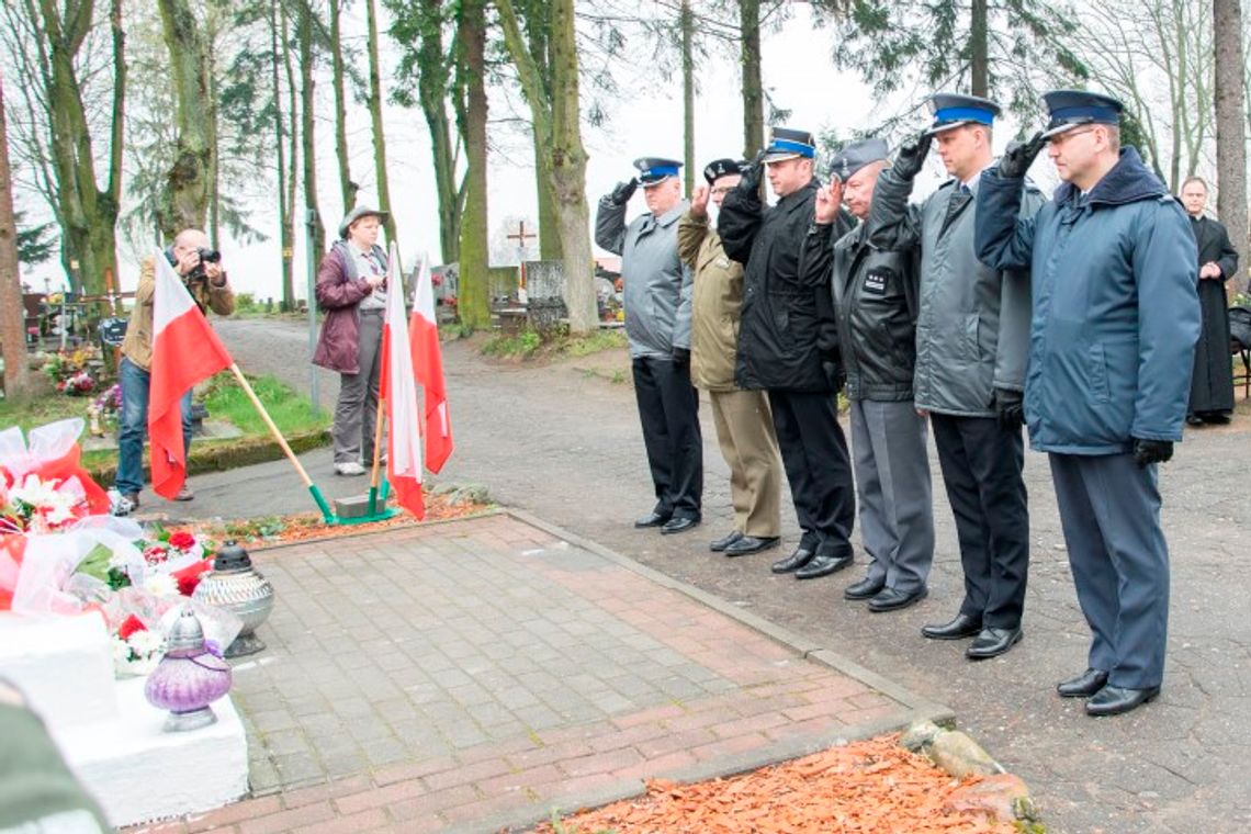 Dzień Pamięci Ofiar Zbrodni Katyńskiej na malborskim cmentarzu