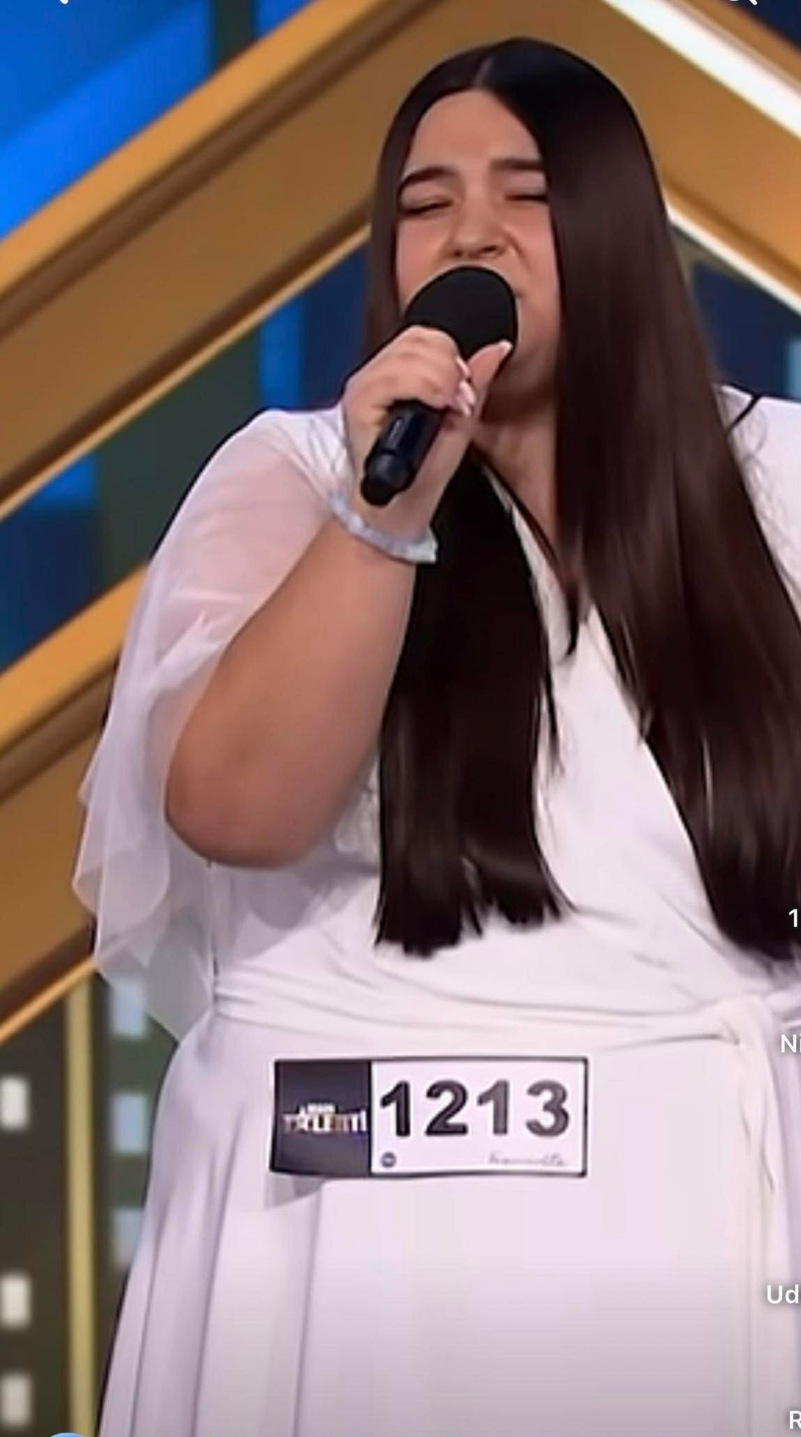 Marcelina Runewicz zachwyca w „Mam Talent”! Złoty przycisk dla 14-latki z Malborka! Marcelina Runewicz zachwyca w „Mam Talent”! Złoty przycisk dla 14-latki z Malborka!