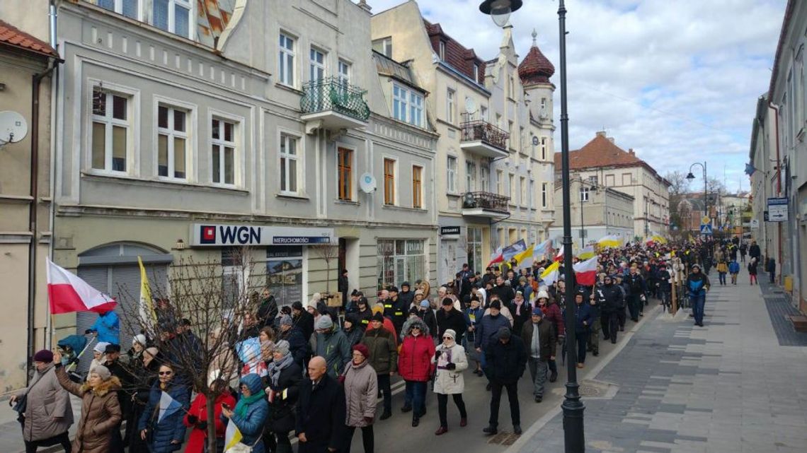 Marsz Papieski w Kwidzynie – sprzeciw wobec szkalowania Jana Pawła II