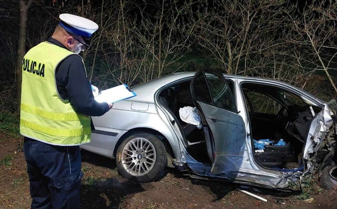 Po wypadku 23-latka przetransportowana śmigłowcem do szpitala w Elblągu