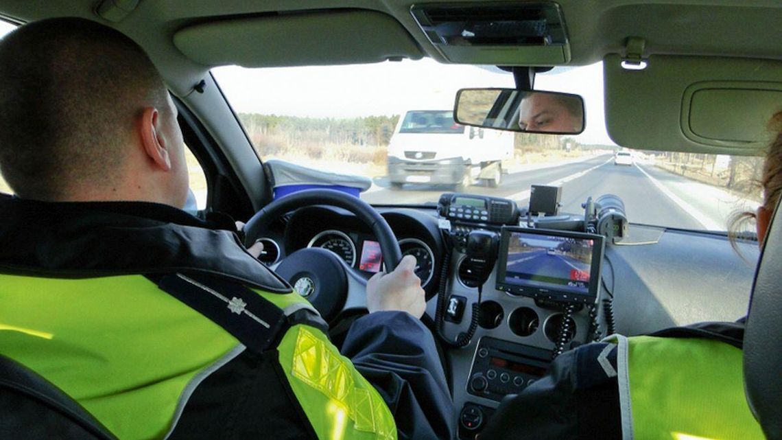 Podsumowanie działań „prędkość”. 42 przypadki naruszeń przepisów Podsumowanie działań „prędkość”. 42 przypadki naruszeń przepisów