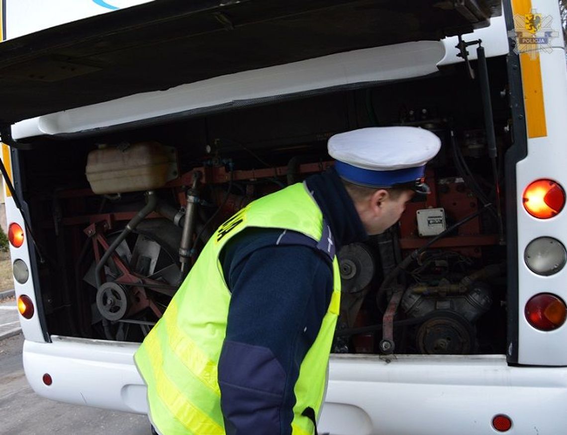 Policjanci przeprowadzili akcję &quot;Truck and bus&quot;