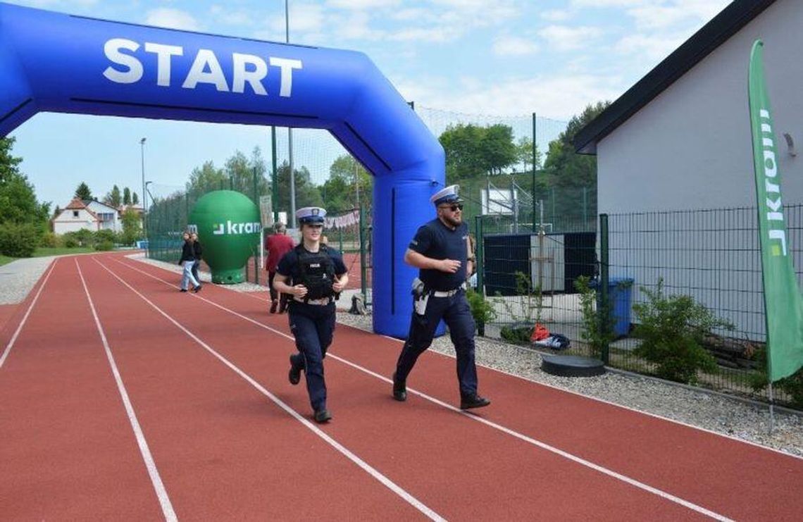 Policjanci ze Sztumu pobiegli dla małej Bianki. Mundurowi wsparli charytatywną akcję