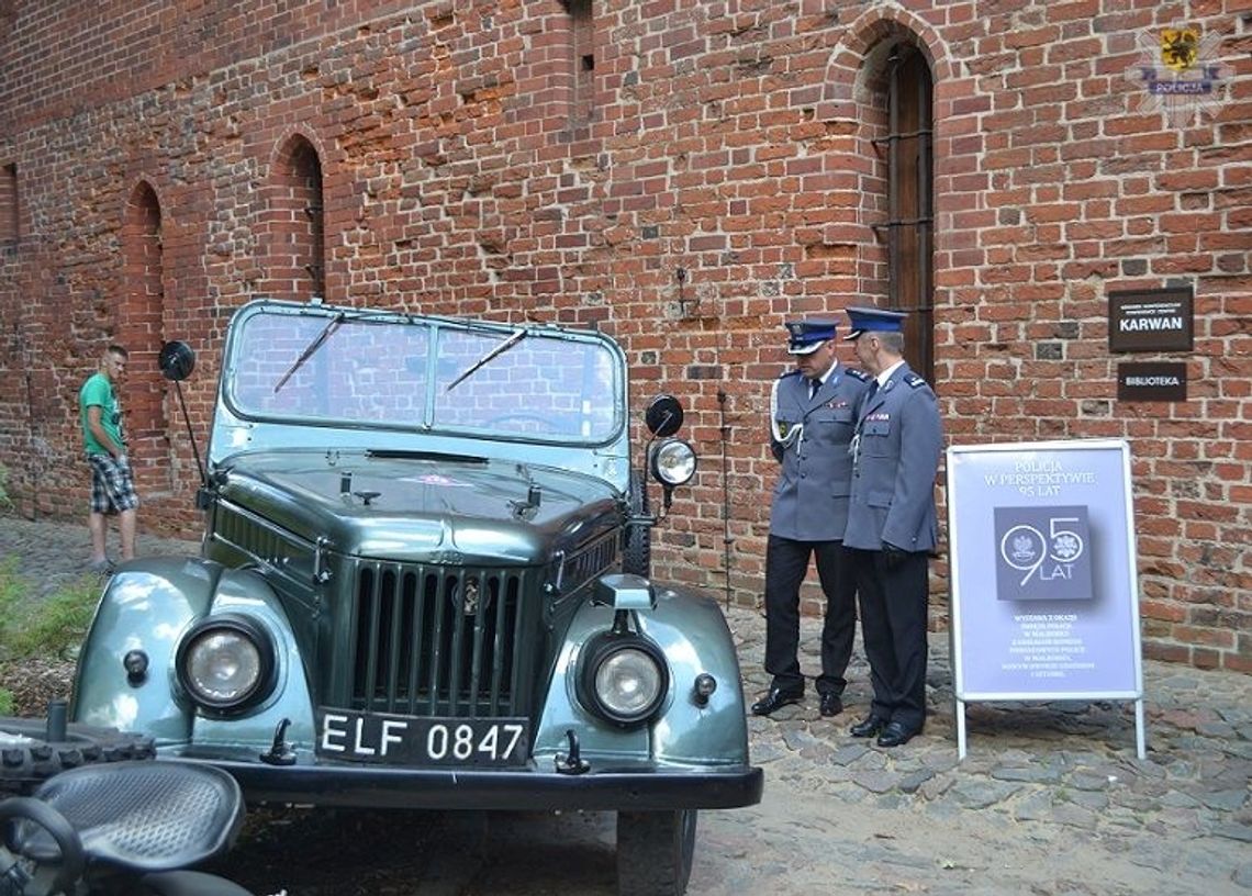 Policjancji zorganizowali wystawę