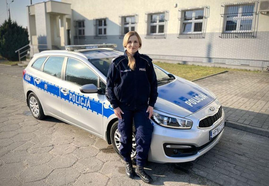 Policjantki z Malborka uratowały mężczyznę, który dostał udaru za kierownicą auta osobowego