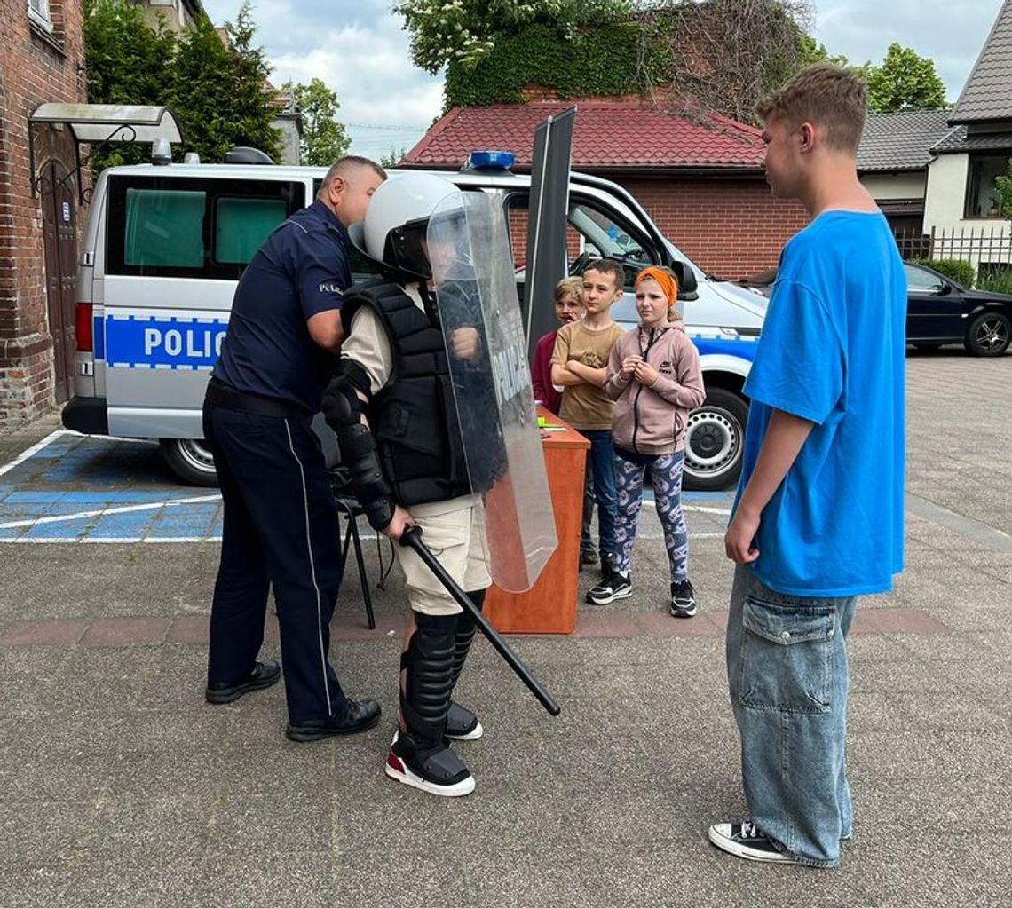 Promowali zawód policjanta podczas Akademickiego Festiwalu Nauki w Malborku