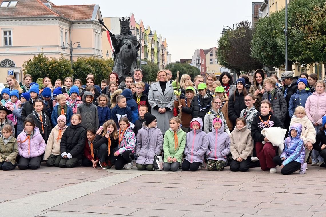 Uroczysty apel z okazji jubileuszu 80-lecia Hufca ZHP Malbork