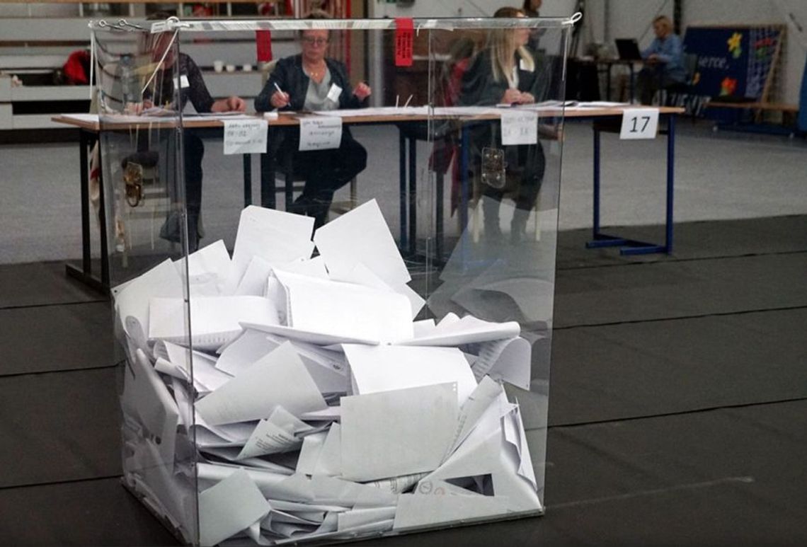 UWAGA NA DEZINFORMACJE! W kampanii prezydenckiej na finiszu coraz więcej nieprawdziwych informacji UWAGA NA DEZINFORMACJE! W kampanii prezydenckiej na finiszu coraz więcej nieprawdziwych informacji