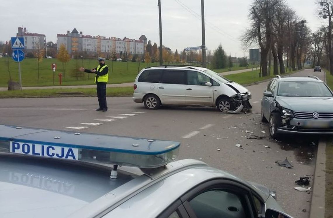 WYPADEK – POLICJA APELUJE O OSTROŻNOŚĆ