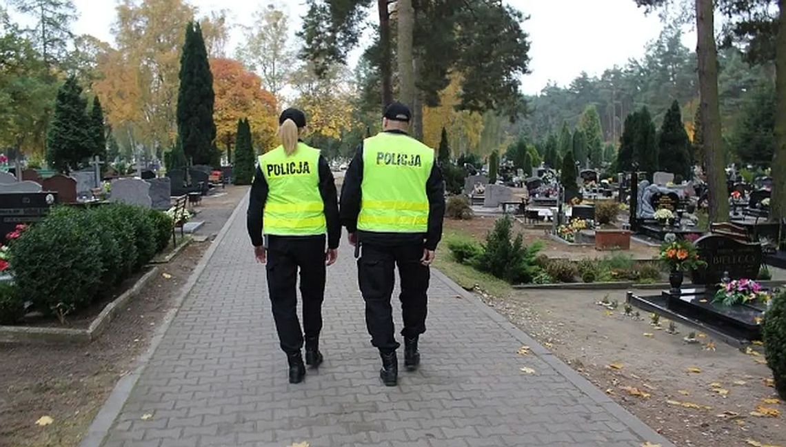 Zadbajmy o swoje bezpieczeństwo na drogach w okresie świąt listopadowych. APEL O ROZWAGĘ I OSTROŻNOŚĆ!