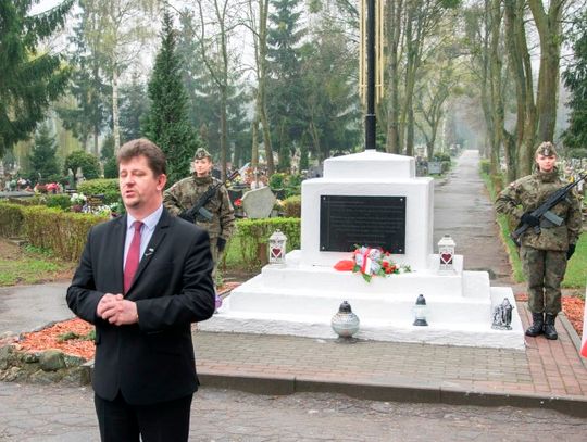 Dzień Pamięci Ofiar Zbrodni Katyńskiej na malborskim cmentarzu